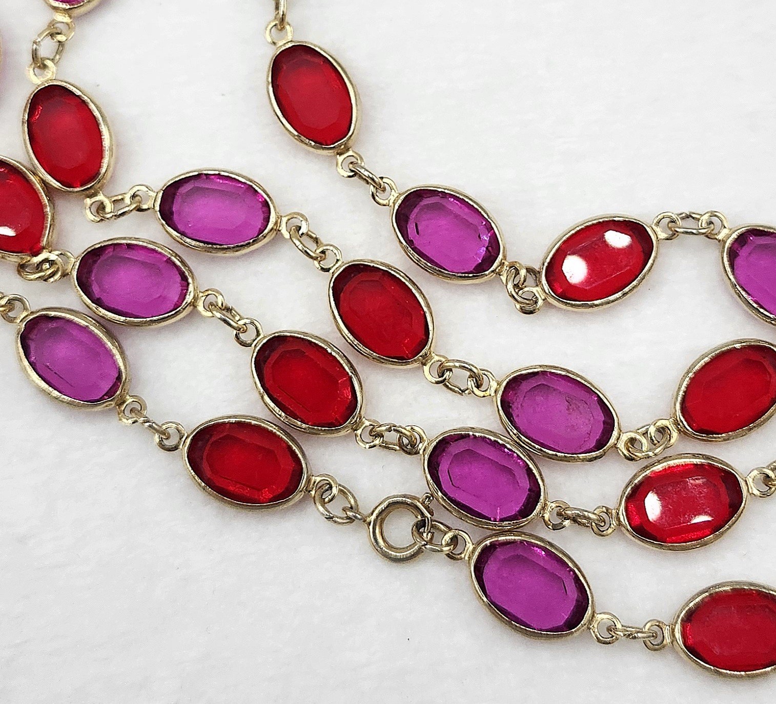 Vintage Bezel Set Oval Fuchsia Pink & Red Crystal Opera Length Necklace 29″ Long