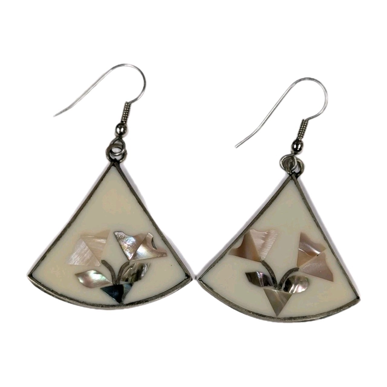 Vintage Alpaca Mexico Cream Colored Triangle Flower Earrings MOP Abalone