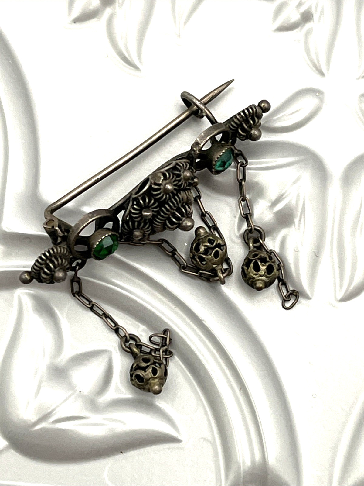Antique 800 Silver Green Paste Cannetille Dangle Bar Pin 1.5″