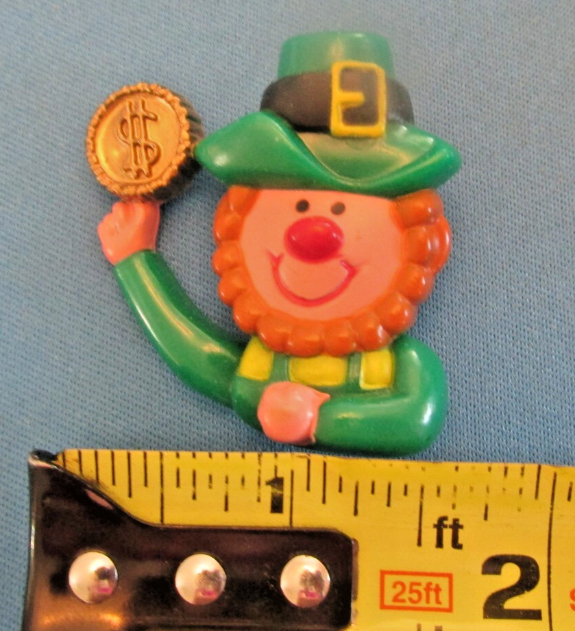 VTG Lucky Leprechaun Figure Brooch St Patrick’s Day Costume Jewelry