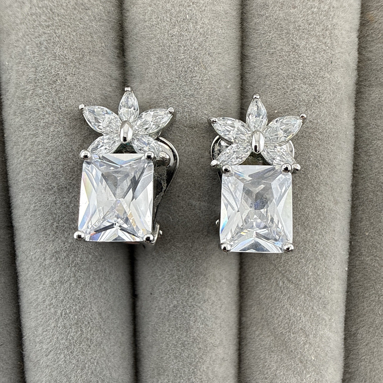Nolan Miller Earrings Rhinestone Silver Emerald Cut Crystal CLIP ON Cocktail