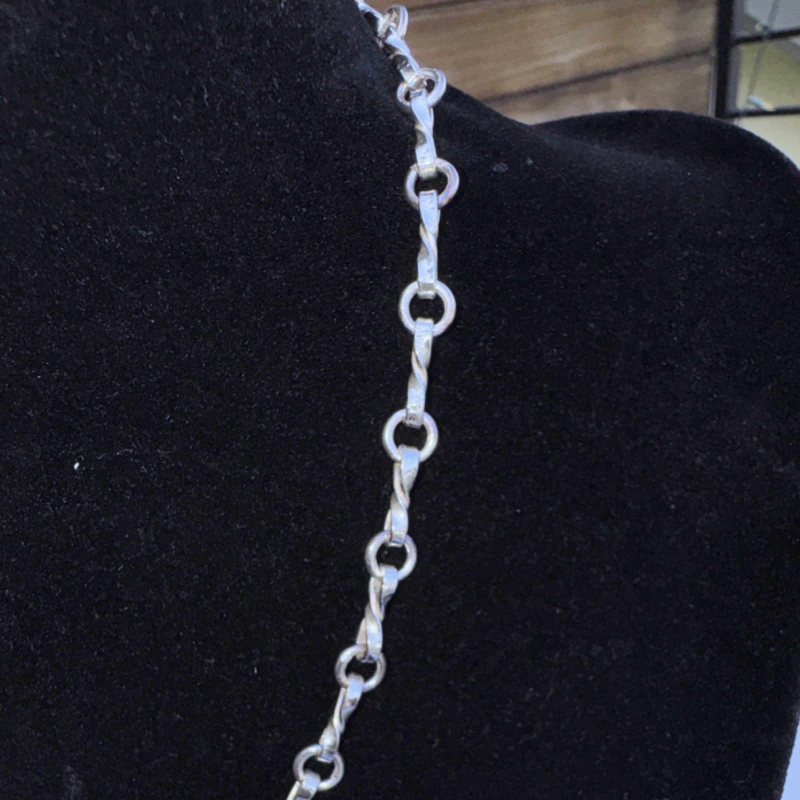 Sterling Silver Tone Oval Link Chain 18”Necklace with Toggle Closure