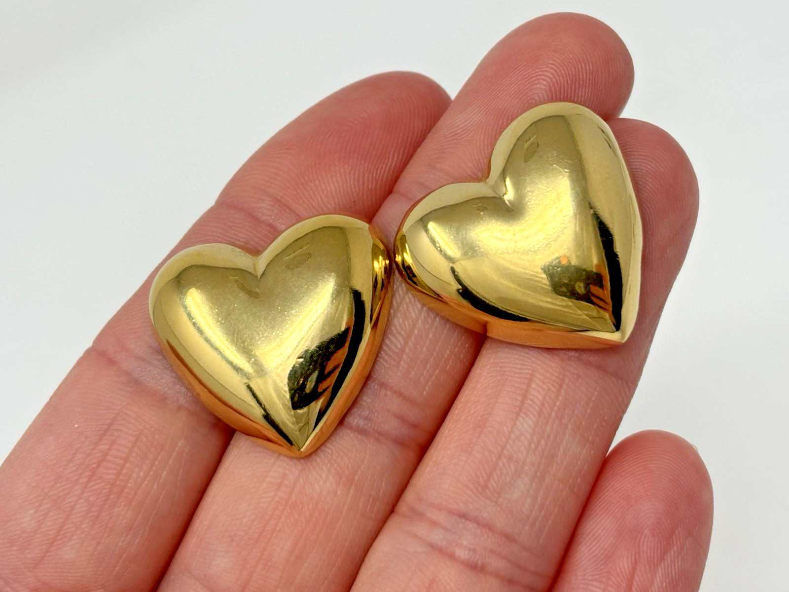 Vintage Estate Large 80s 90s Puff Heart Stud Earrings Bold Gold Tone 1″