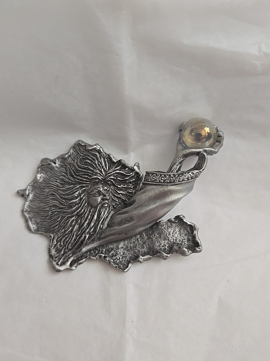 Artifacts JJ wizard brooch crystal ball, 3 D, large size, signed,