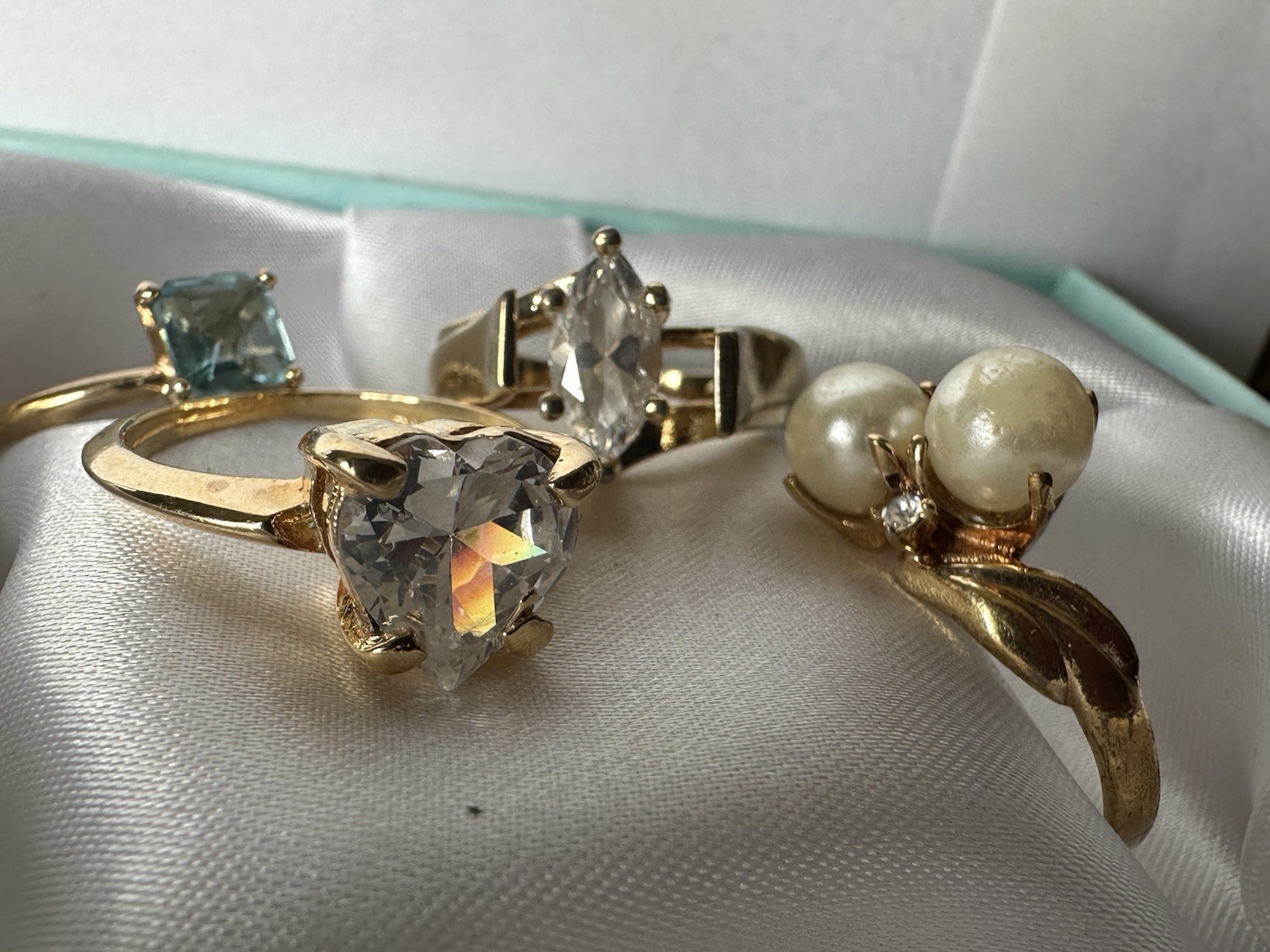 Estate Vintage Gold Tone Dainty Ring Lot Different Stones Some Signed