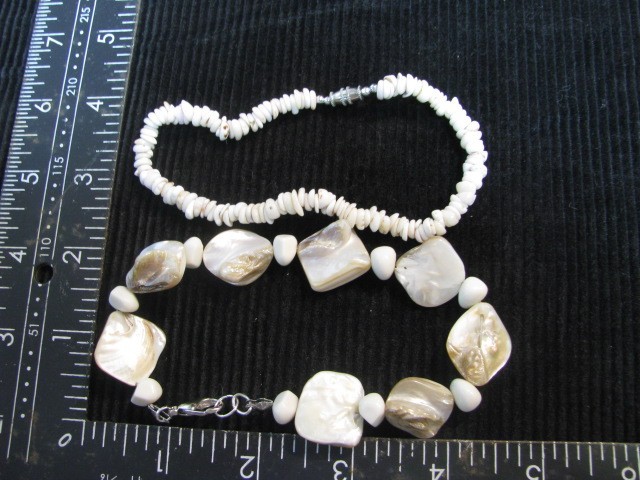 LOT S8 – 4 pc SEA SHELL NATURAL TONES MOP NECKLACE EARRING ANKLETS Beach Surfer