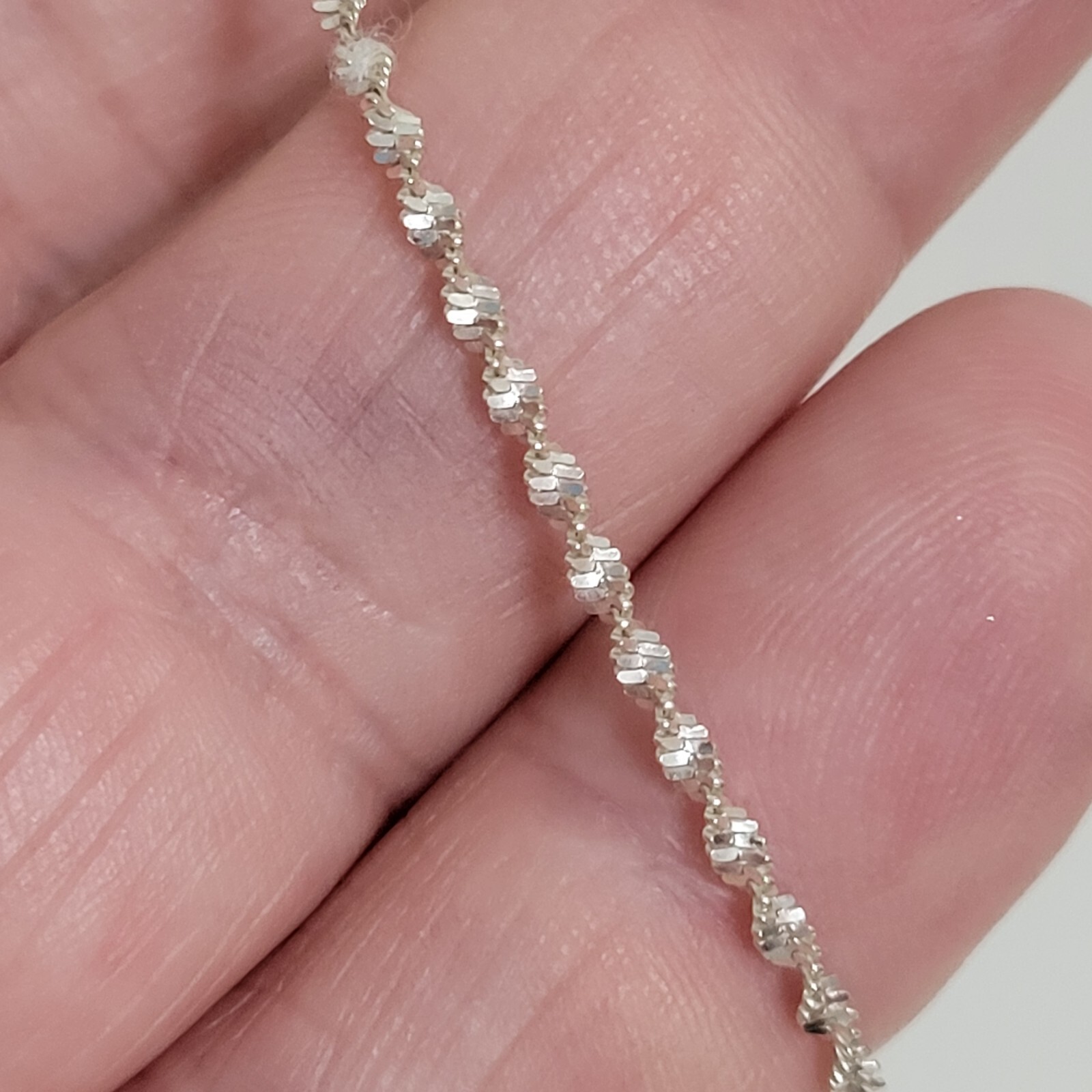Vintage HAN 925 Italy Sterling Silver Bracelet 7.5″ Dainty Twist Chain 1.7g