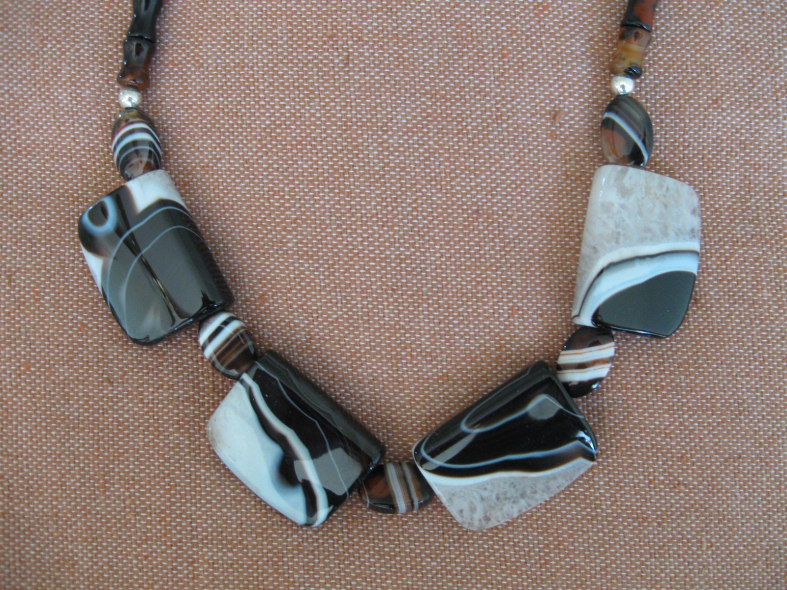 Vintage Original 26″ Agate & Amber Necklace Beaded/Silver Beads & Toggle Clasp