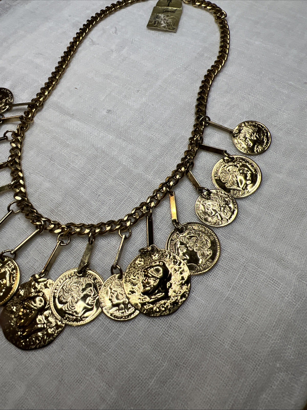 VTG NWT Crown Trifari Jewels Antique Gold Roman Coin Bib Necklace 15” 1978-85