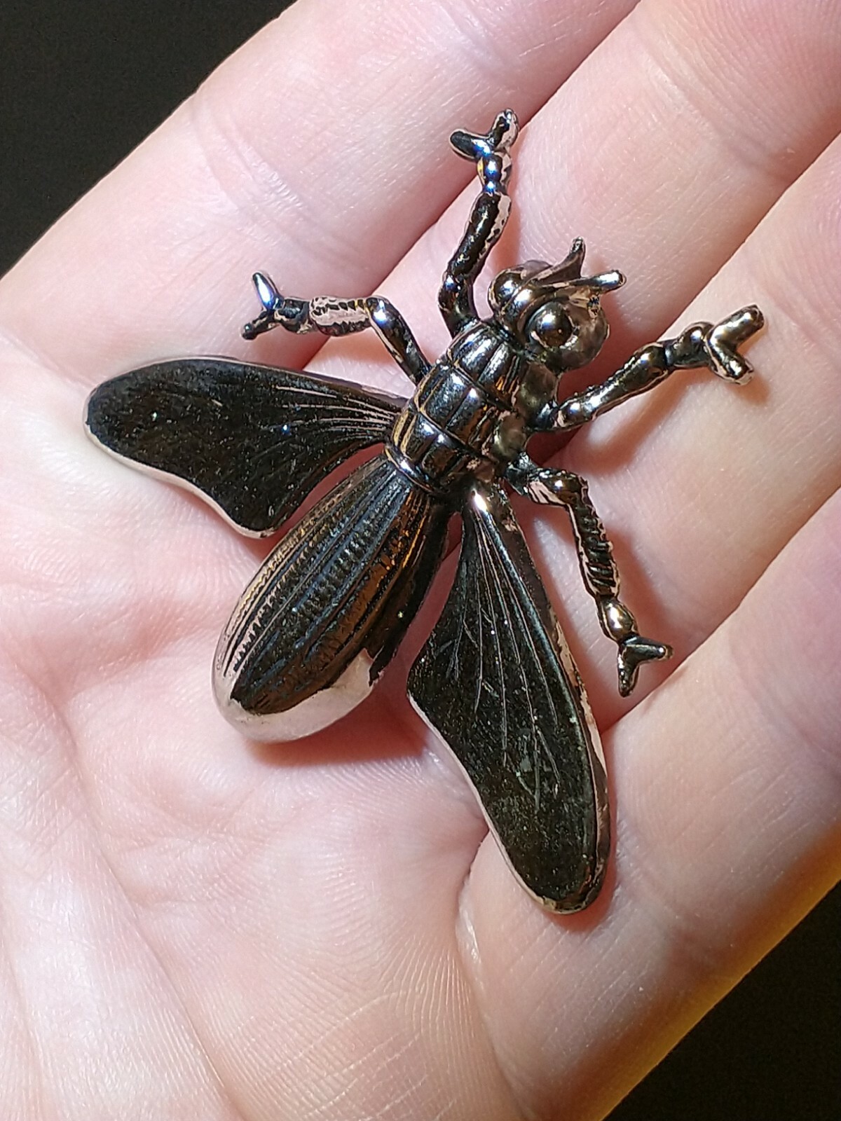 Vintage Antiqued Silver Tone Bug Flying Insect Pin Brooch Broach Jewelry