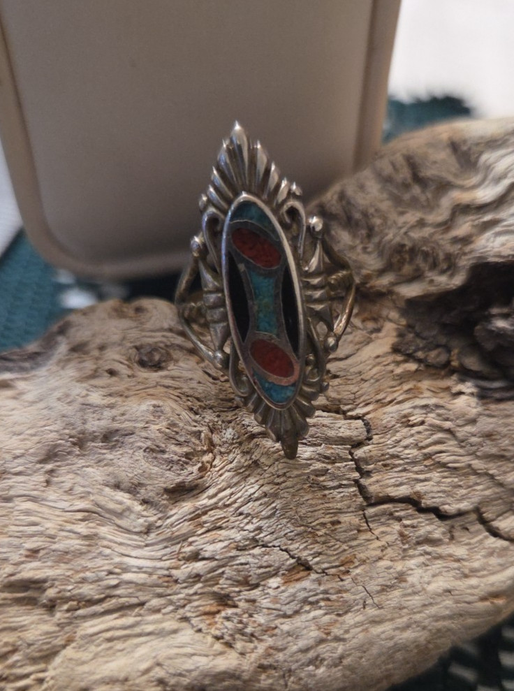 Vtg Artisan Silver Southwestern Turquoise Onyx Coral Chip Inlay Sz 7.5 Ring W76