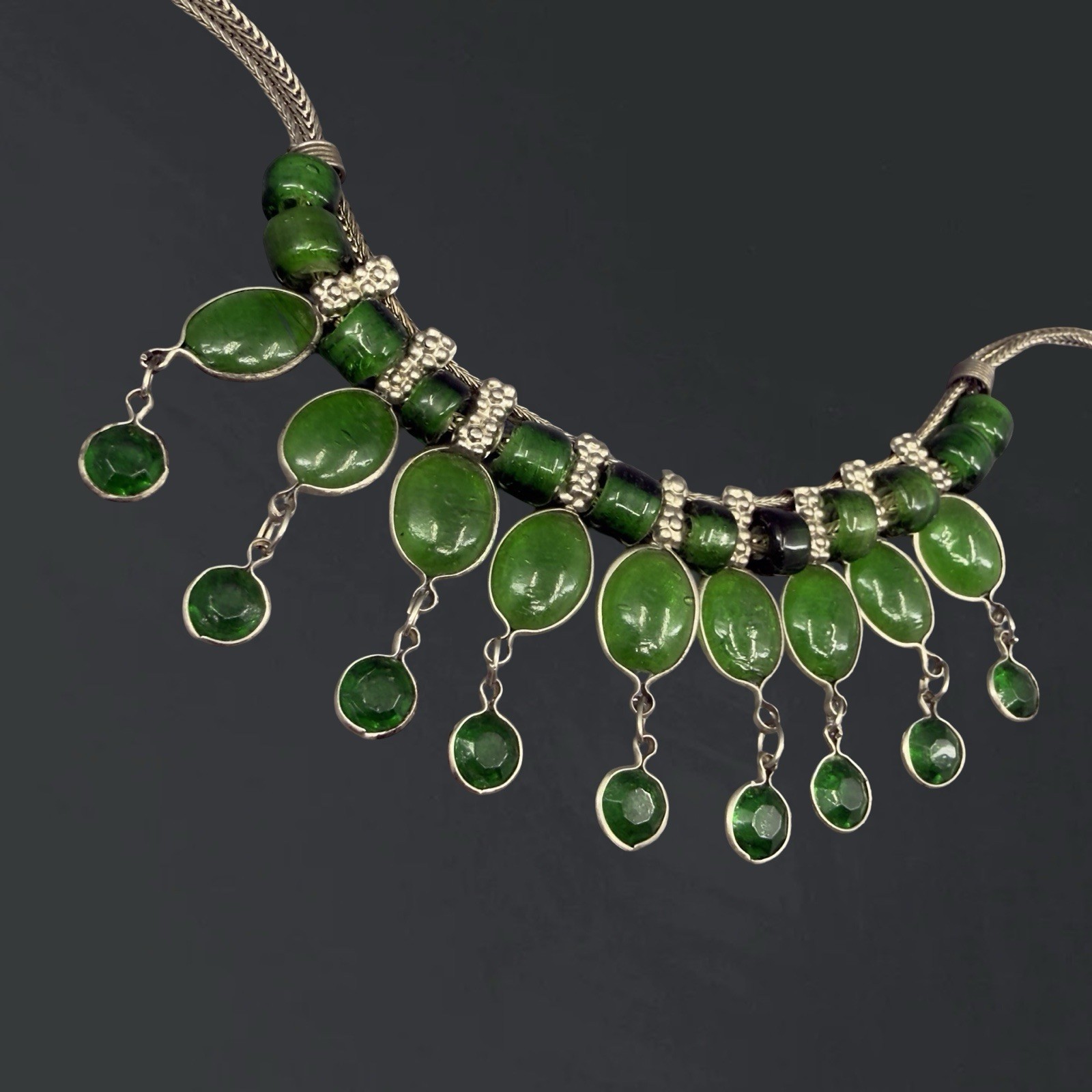 Vintage BOHO Bib Necklace GREEN GLASS Southwest Artisan Drop Dangle India Silver