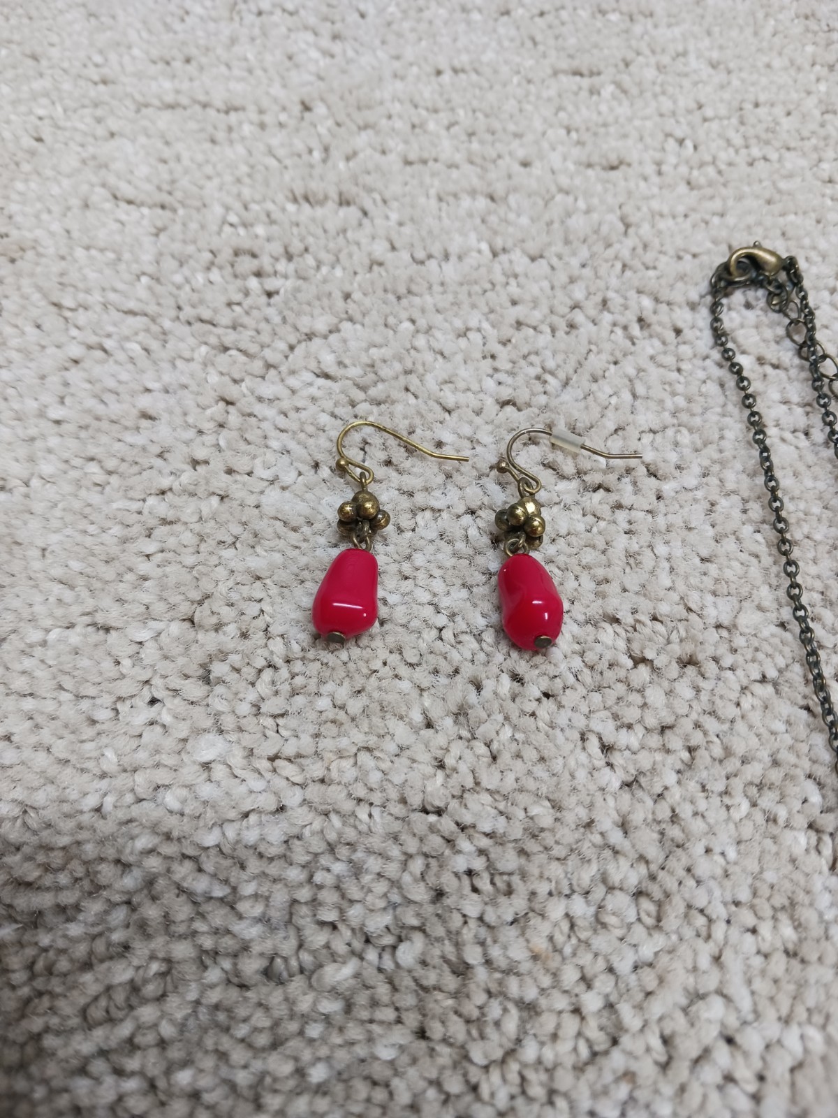 Unbranded Design Gold-Red Tone Beaded Necklace W/ Earrings