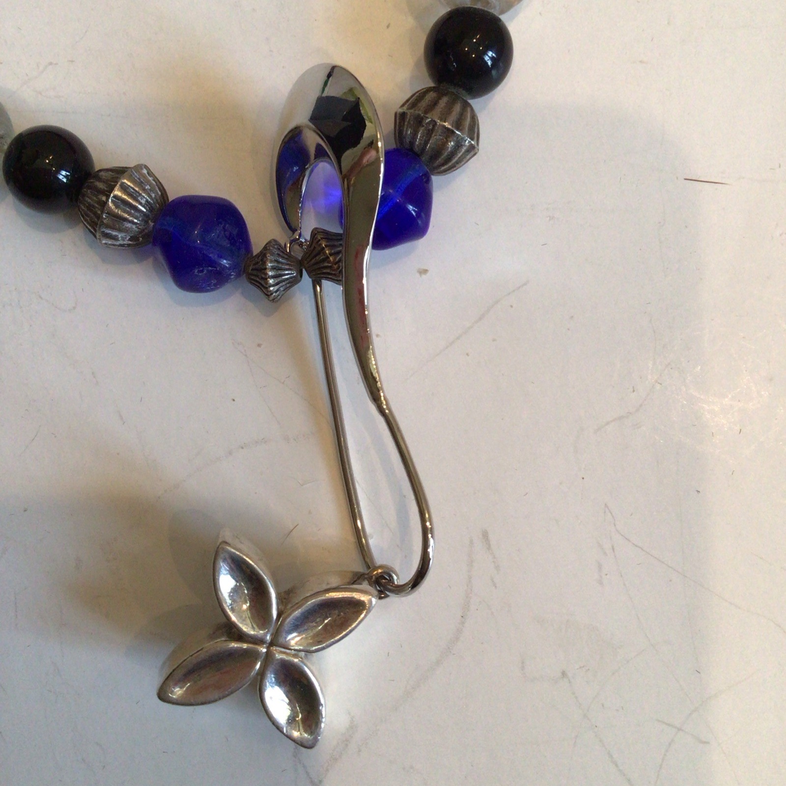 SPECIAL SEBBAG VON MUSULIN NECKLACE STERLING FLOWER W/GORGEOUS GLASS BEADS
