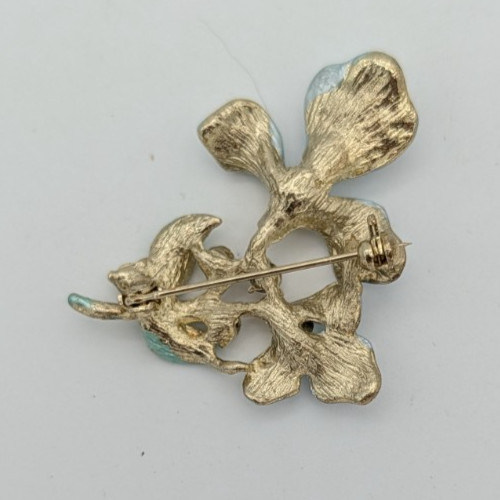 vintage blue enamel flower clear rhinestones green enamel leaves brooch pin
