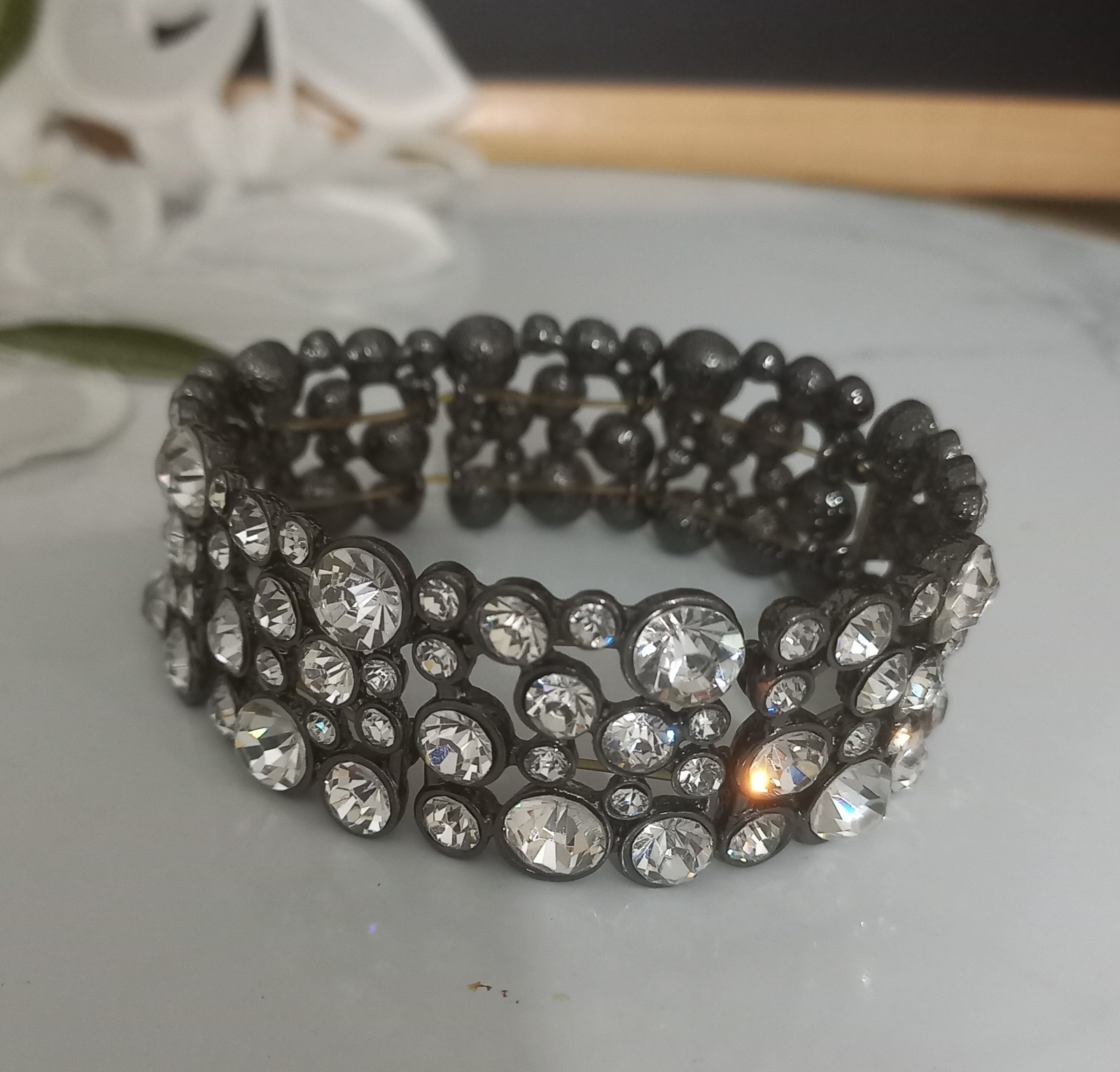 Vintage 1960s 1970s Unsigned Rhinestone Cluster Memory Wire Expansion Cuff Brace