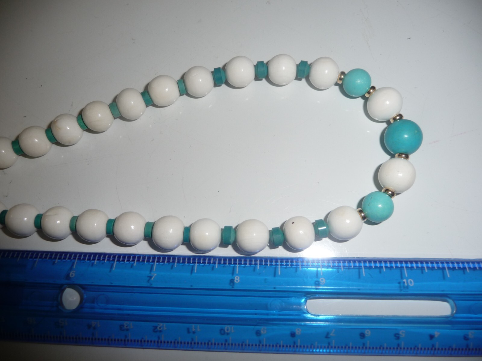 GORGEOUS VINTAGE 14K GENUINE WHITE CORAL TURQUOISE BEADED STATEMENT NECKLACE!