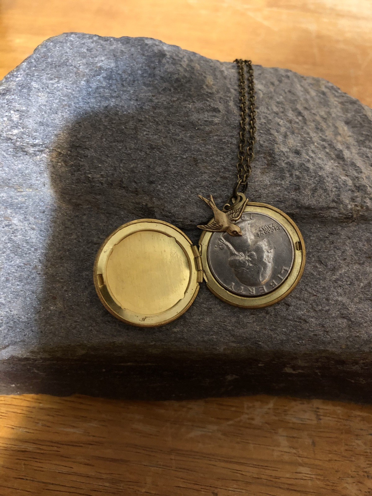 Tree Of Life w/Bird Vintage Locket Necklace, Family Photos & Keepsakes Pendant
