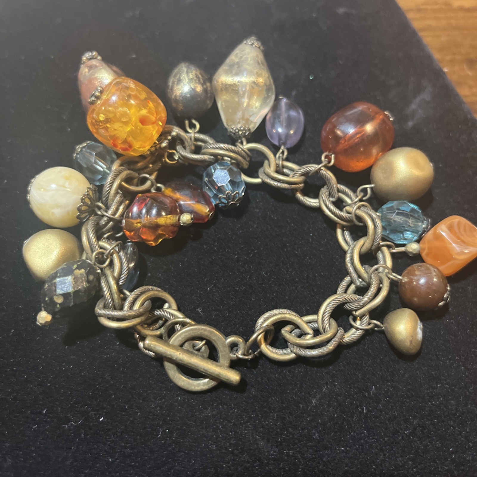 Vintage Bronze Color Faux Gemstone Resin Beads Charm Bracelet Toggle Closure 8”
