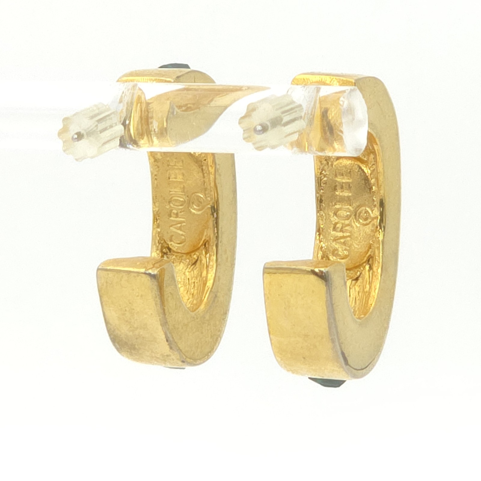 Carolee Vintage Emerald green 1/ 2hoop earrings, gold toned, almost 1″ 6mm wide
