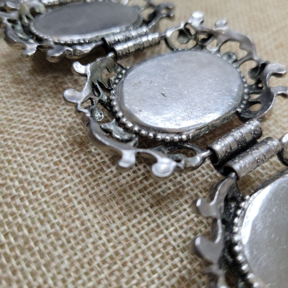 Vintage Silver Tone Faux Pearl Molded Resin Panel Bracelet 7.25in Victorian 60s