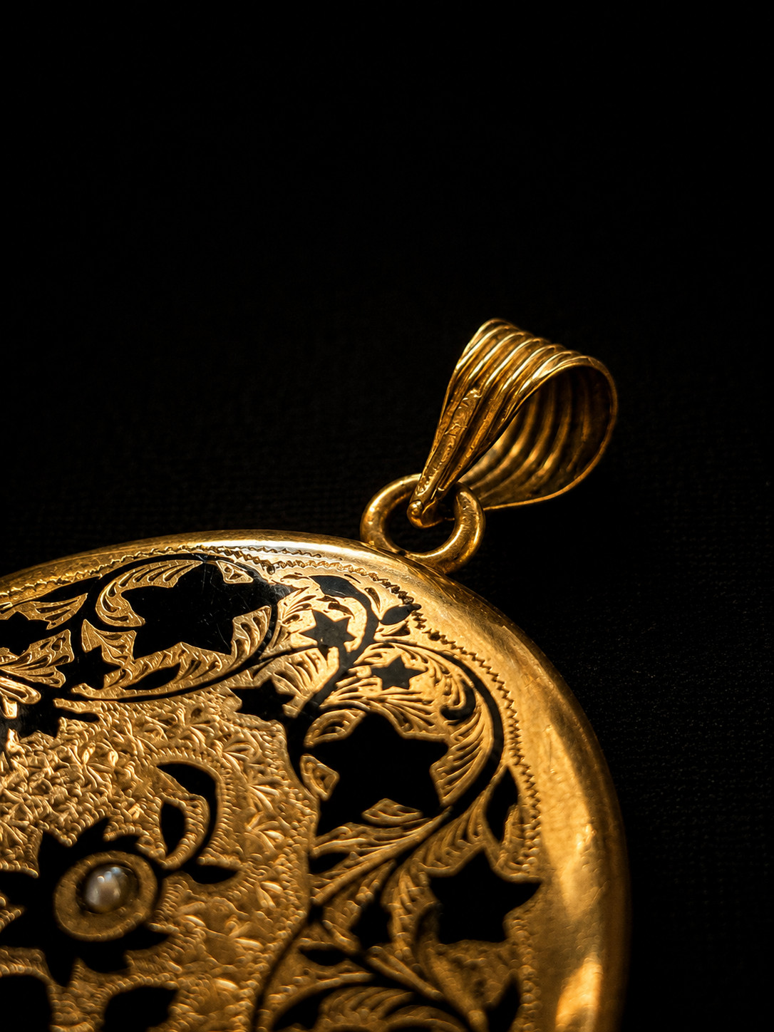 Antique Victorian 14K Gold Mourning Locket Guilloche Pearl Estate Pendant Rare