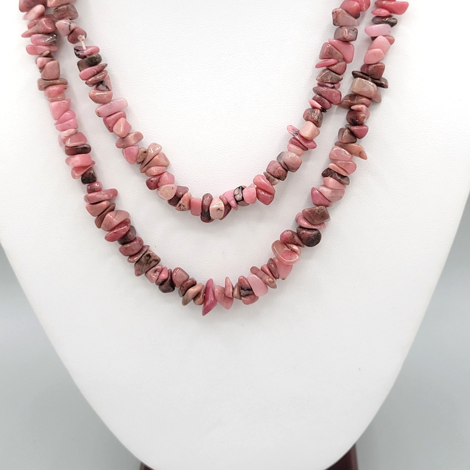 Pink Rhodonite Stone Chips Boho Long Necklace Natural Polished Vintage 32″