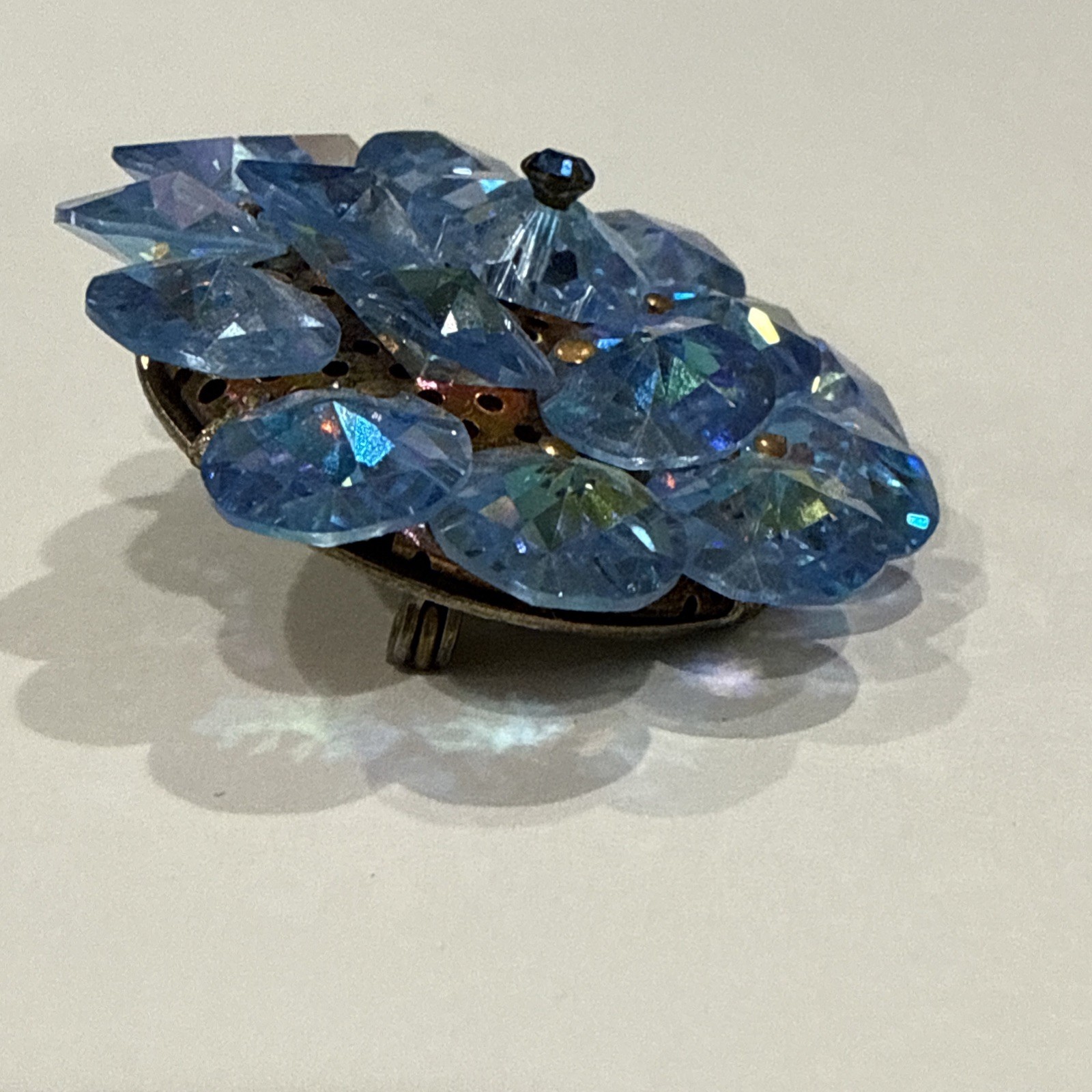 Vintage Blue Tones Rivoli Bead Flower Brooch – VENDOME Inspired