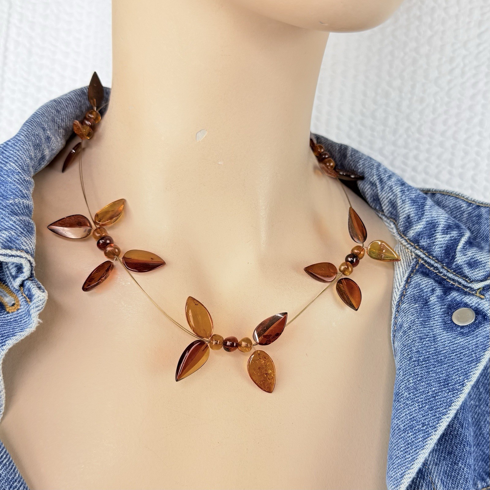 Genuine Baltic Amber Honey Polished Leaf Floral Boho Statement Wire Necklace