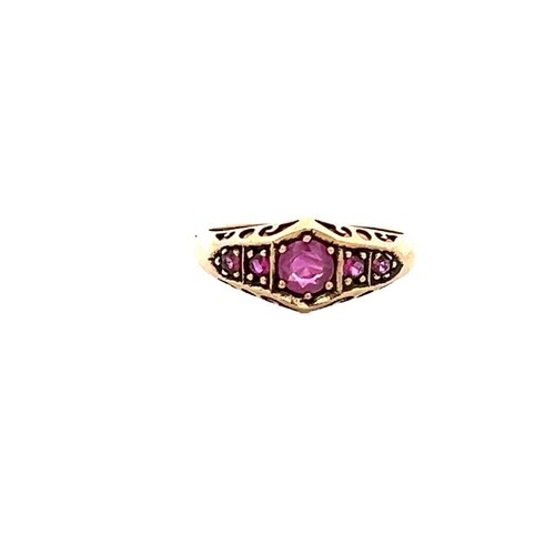 Vintage Red Ruby .78tcw 5 stone Boat ring band 9 karat yellow gold sz 6.75