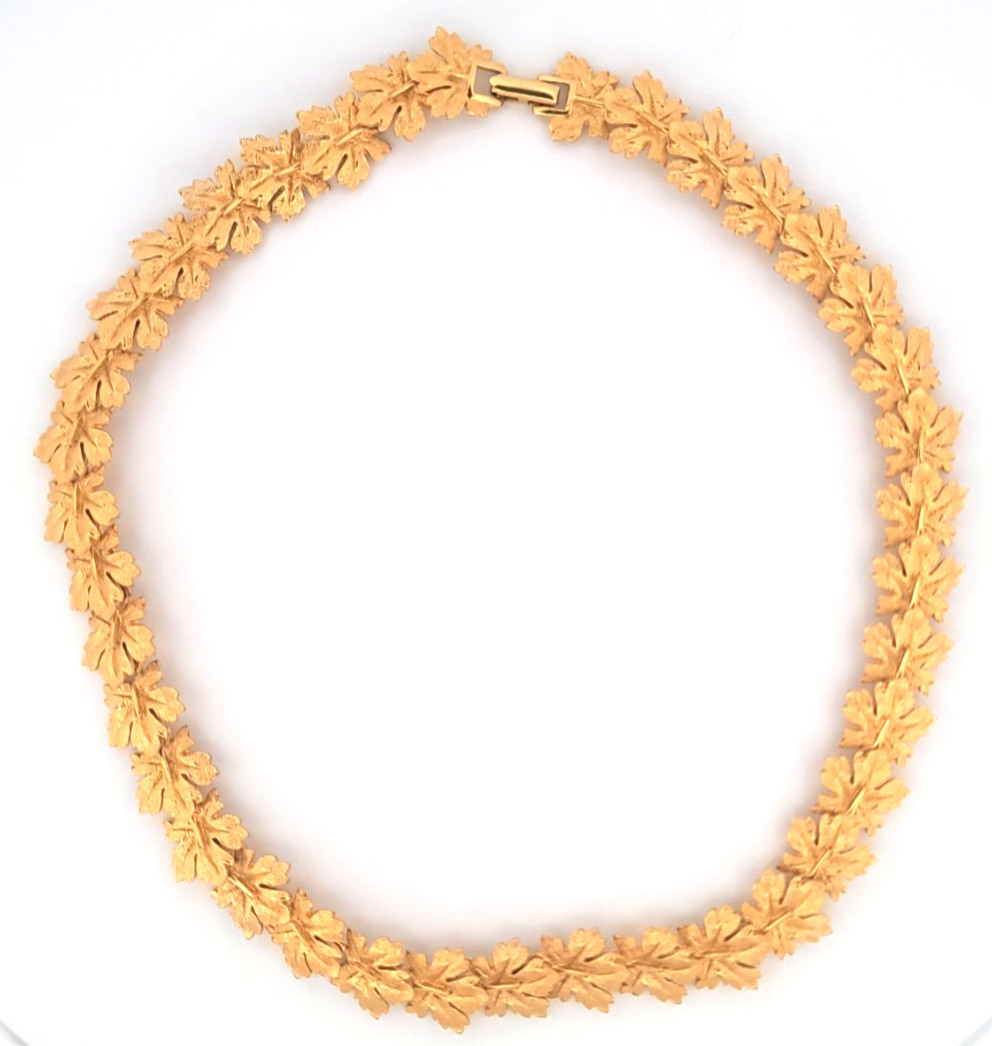 Vintage 1950s NAPIER Gold Grape Leaves Necklace – Collectible American Jewelry