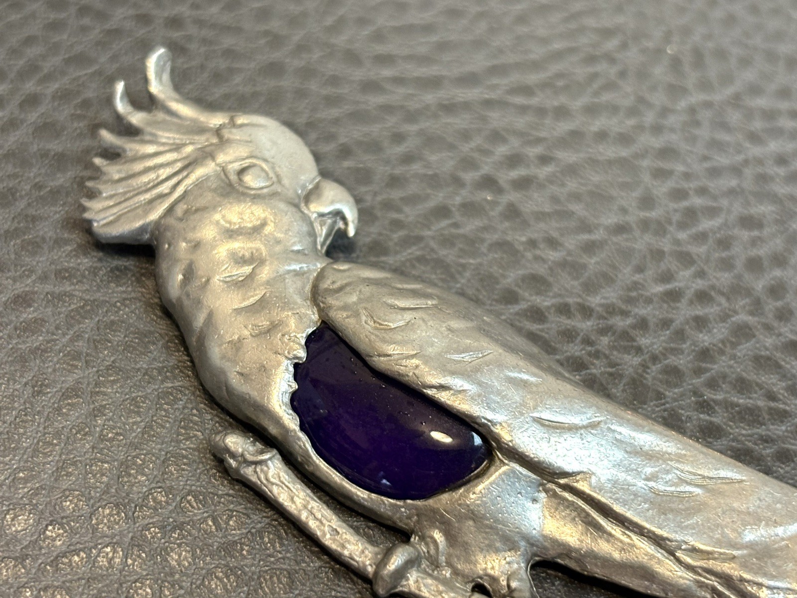 4” Vintage Luja Deco Pot Metal Blue Glass Cabochon Bird Parrot Cockatoo Brooch