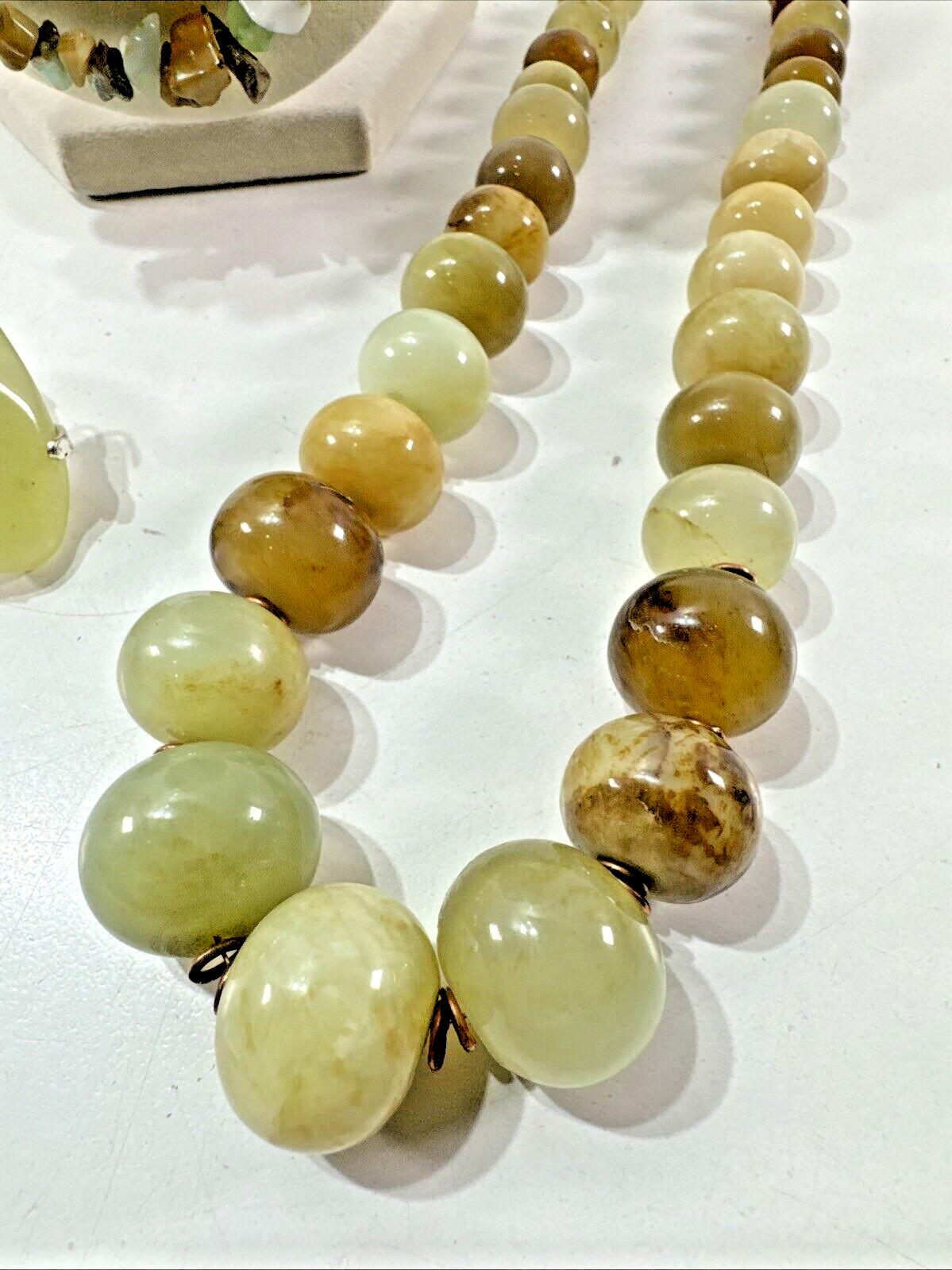 Beautiful Vintage Estate Lot 2x Beaded/Metal/STONES Necklaces &Stretchy Ring