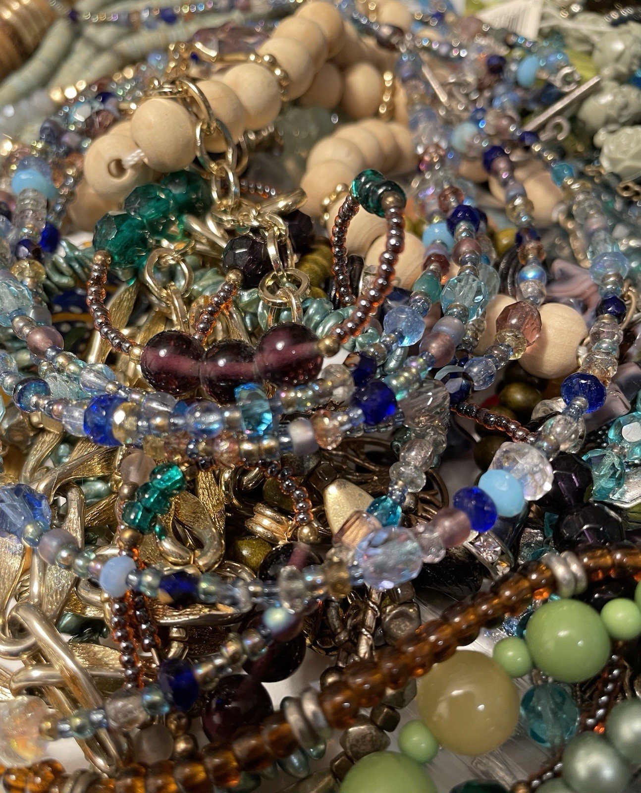 4Lb Mixed Mystery Jewelry Lot Vintage Mod Boho Beaded Necklaces Bracelets