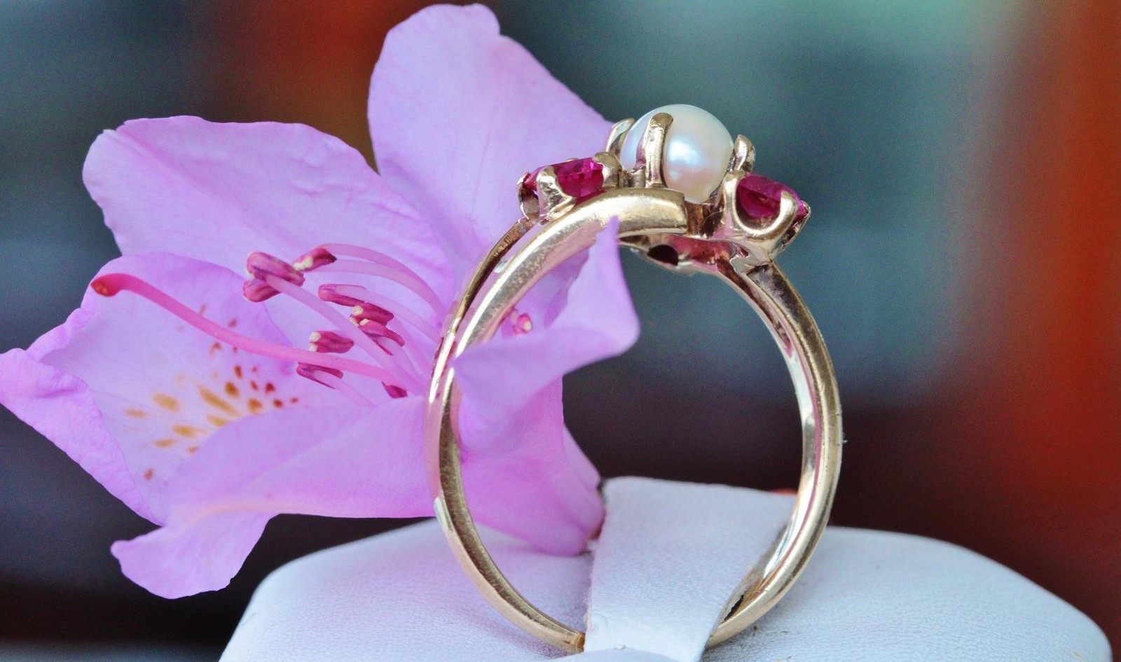 10k yellow gold ring 5.3mm cultured pearl & lab ruby size 7.75 handmade 3.5g