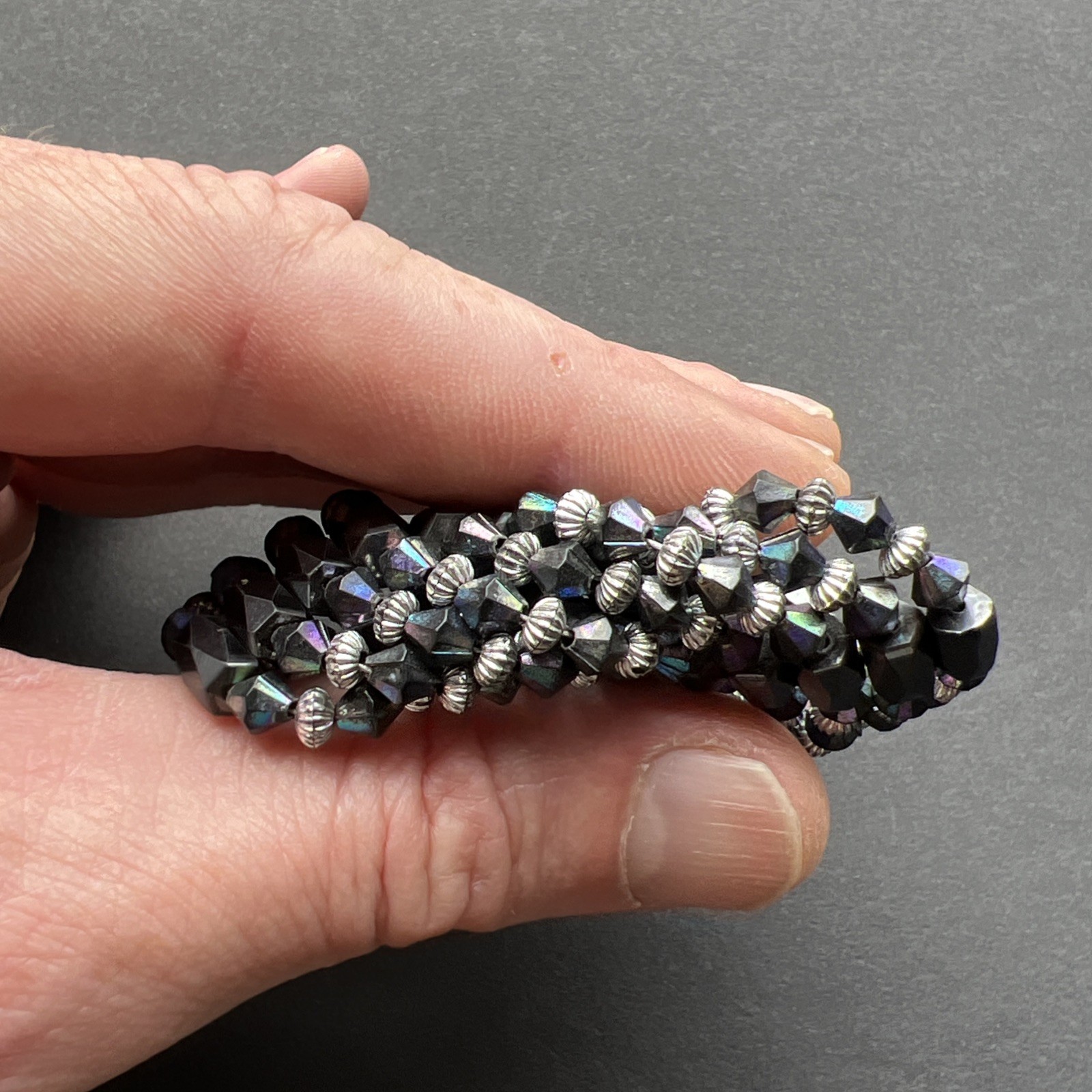 Iridescent Magnetite Wrap Bracelet Purple Blue Silver Tone Vintage Adjustable