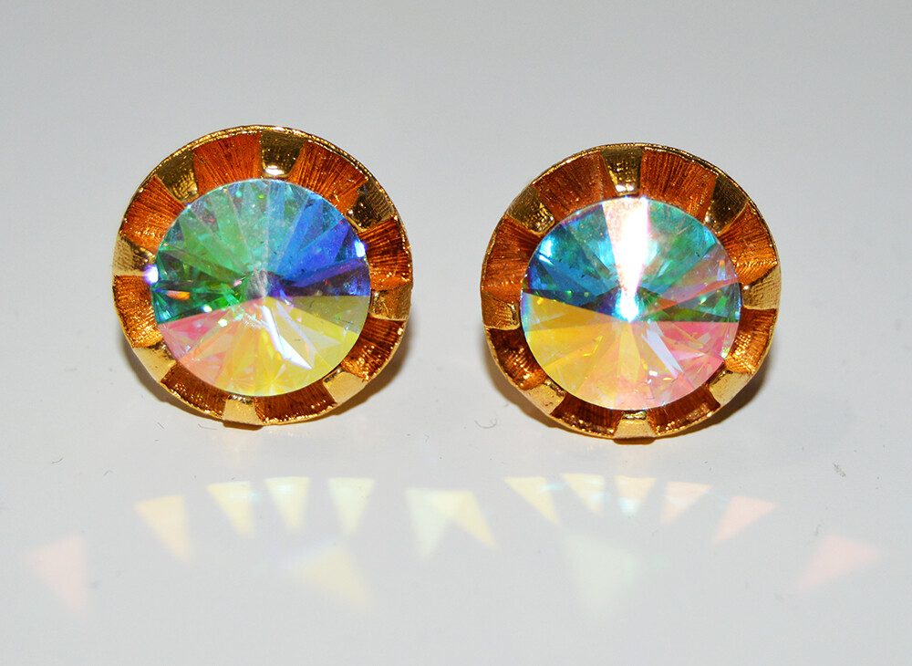 VTG MCM STACY Gold Tone Iridescent Rainbow Rhinestone Cuff Links / Tie Clip Set