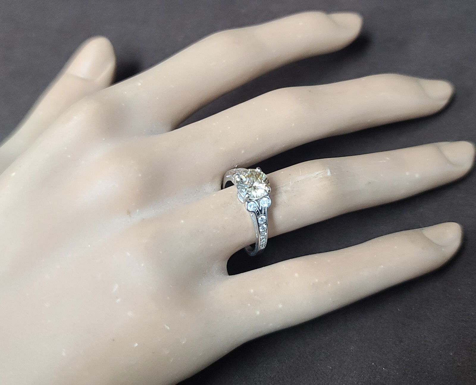 Vintage 14k White Gold Engagement Ring 1.28ct. Natural Champagne Round Diamond