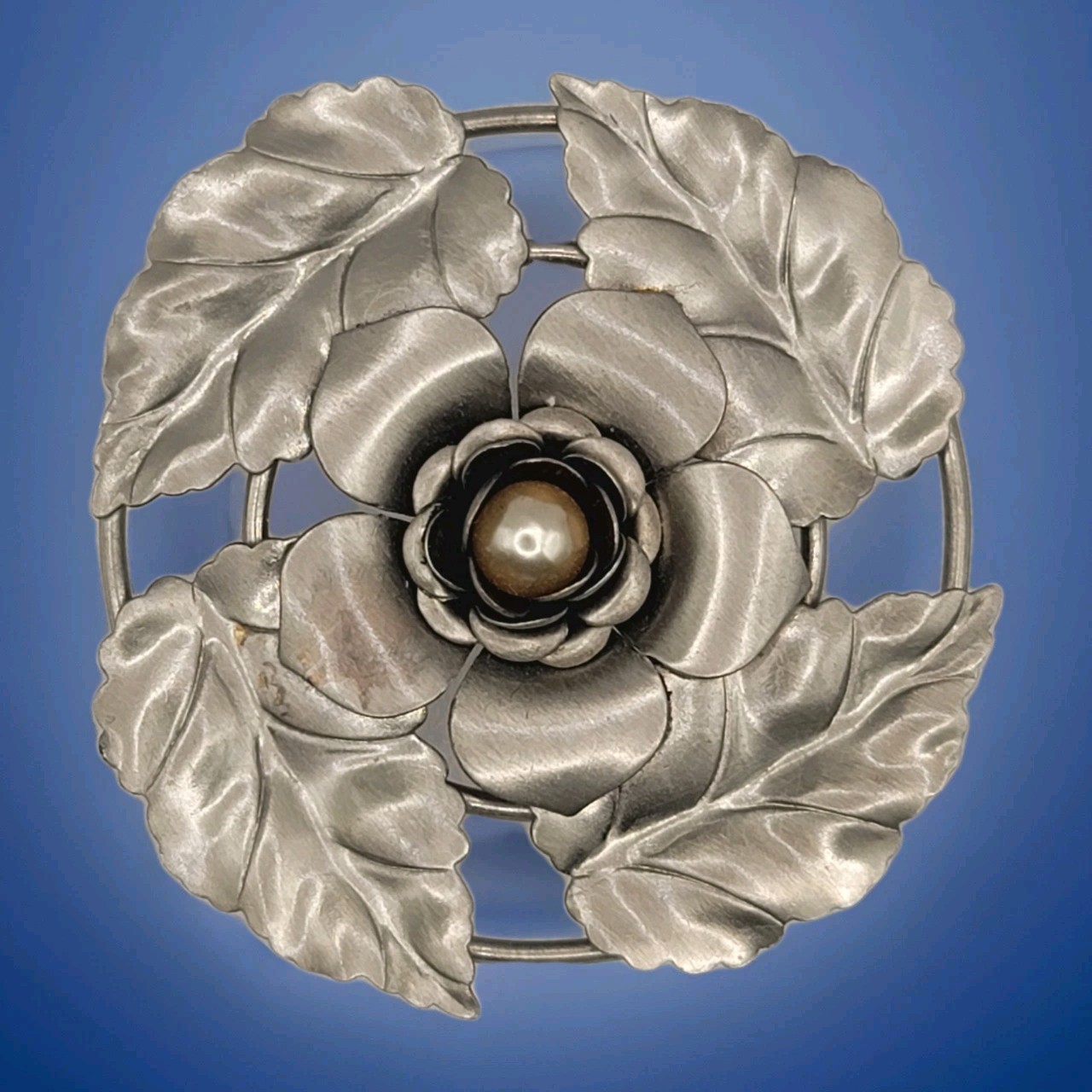 Vtg Flower Faux Pearl Center 3D Silver Tone Petals Gorgeous Detail 2.25 Inches