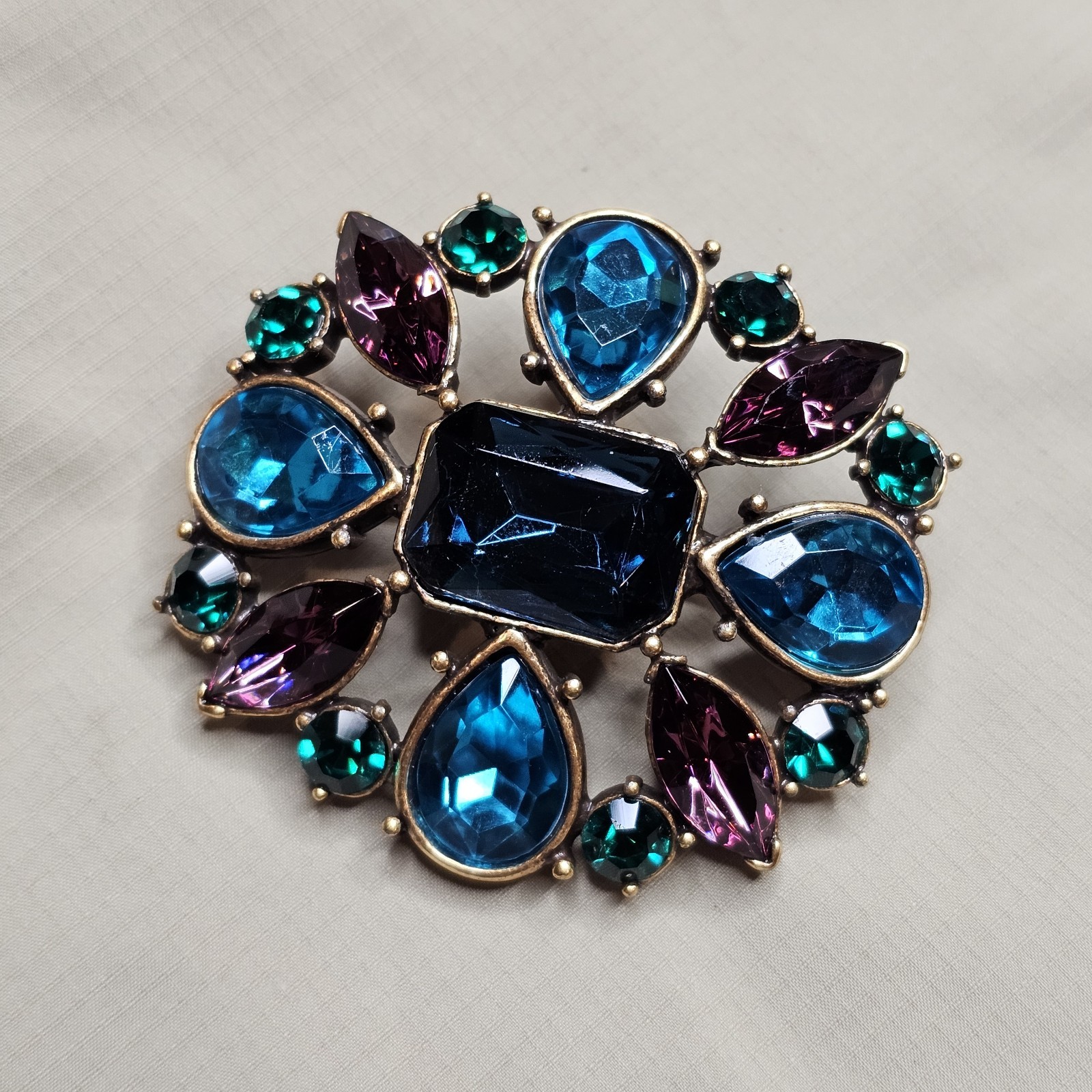 Victorian Style Gold Tone Blue, Green & Violet Rhinestone Brooch Pin