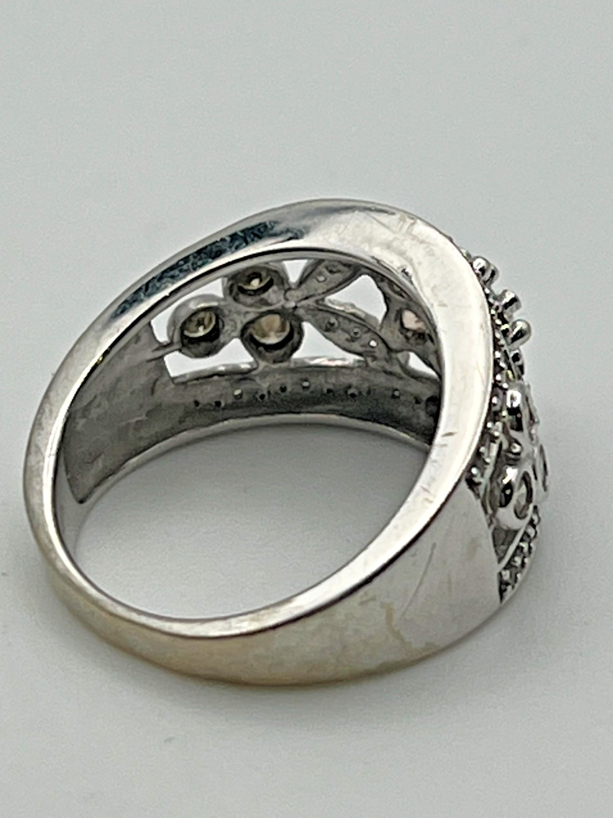 JWBR 14K White Gold 1.00CT Champagne & White Diamond Flower Ring Size 6 7/8