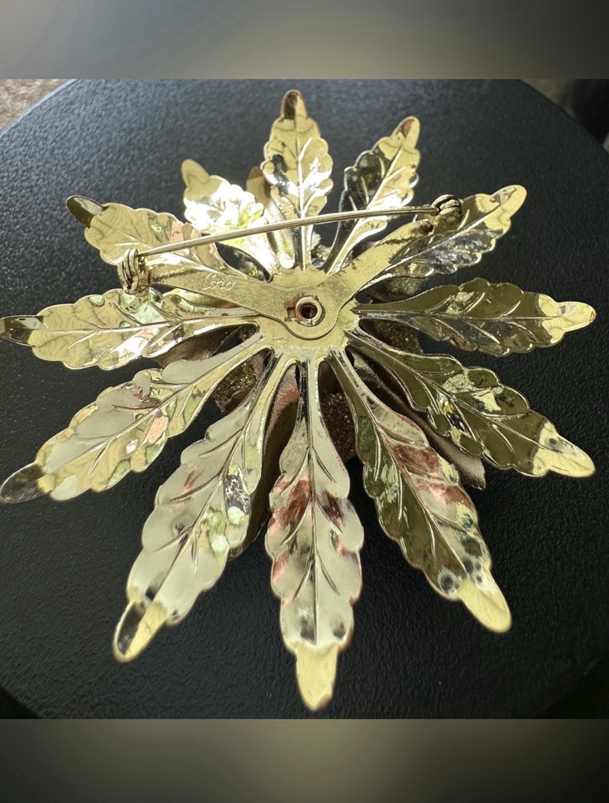 Vintage CORO gold-tone flower brooch