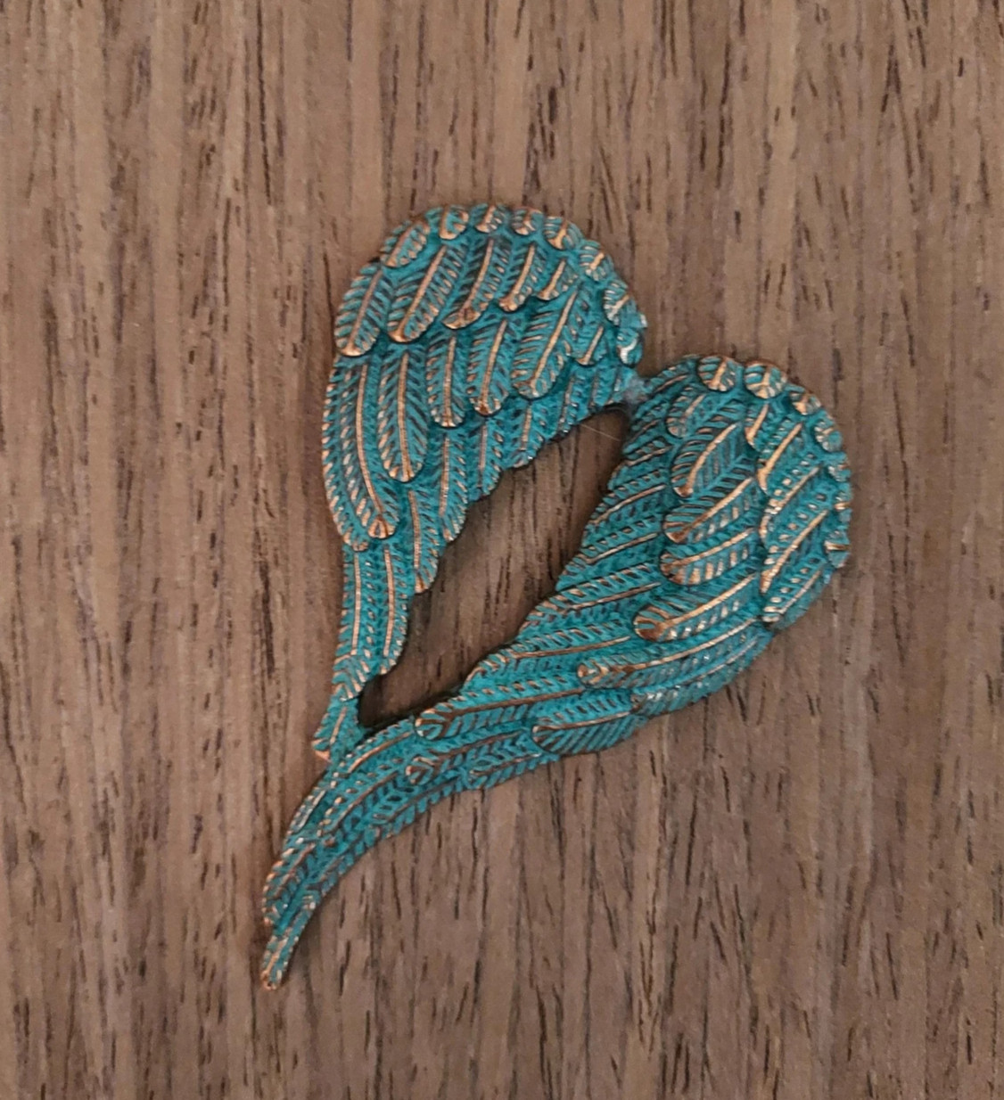 Magnetic Angel Wings brooch, copper patina. Angel heart brooch Remembrance gift