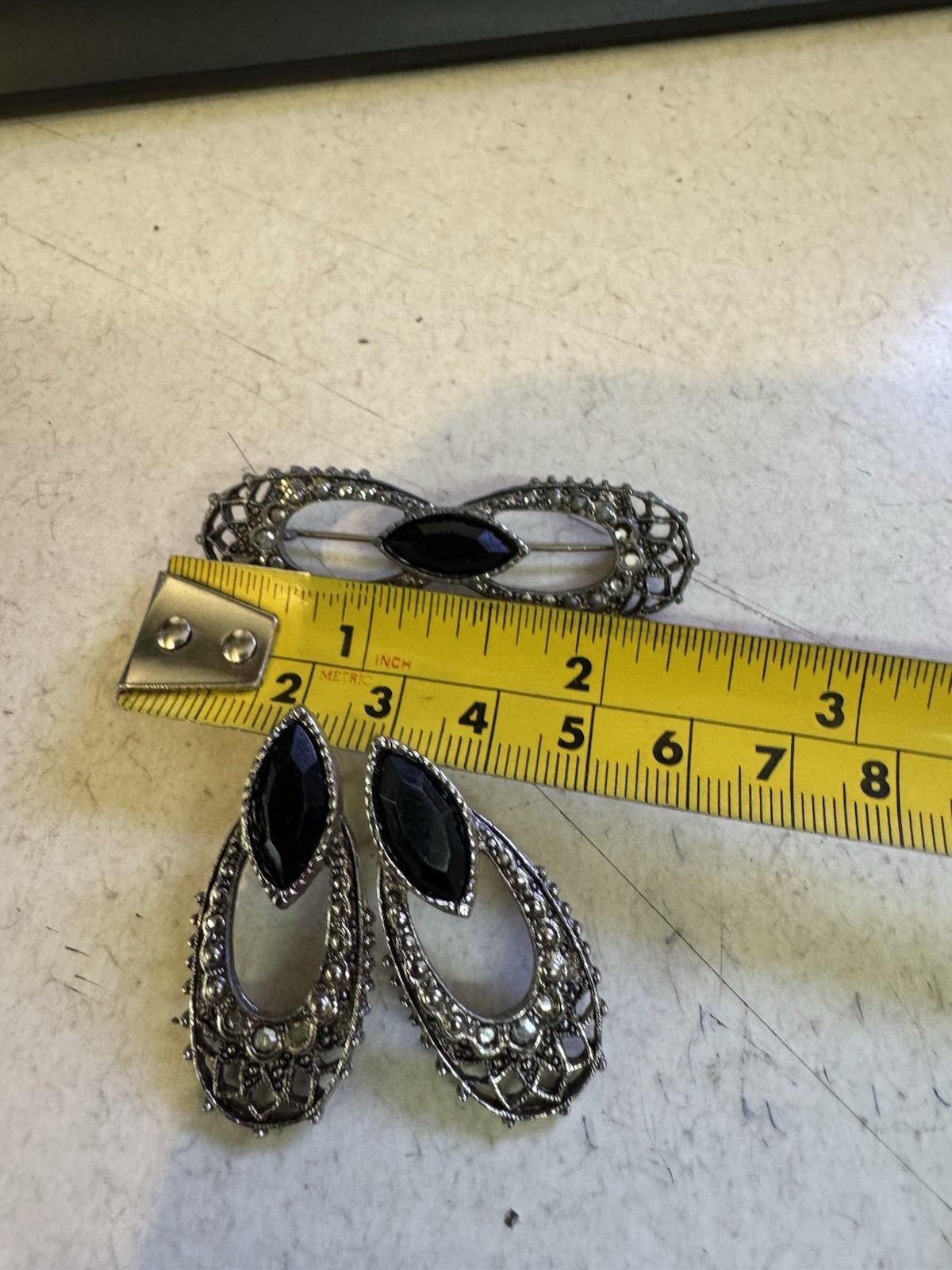 Vintage Filigree Brooch Earring Set Black Stone Bow Look Silver Tone