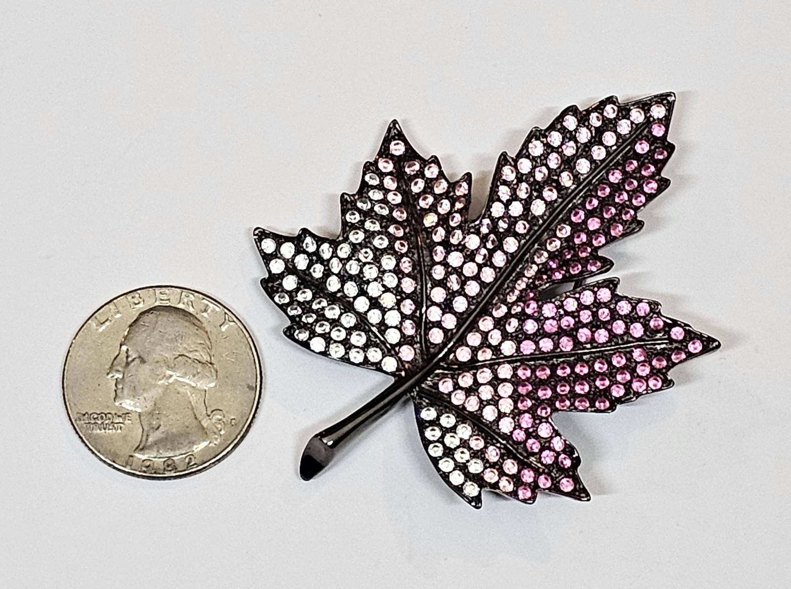 VTG KJL Kenneth Jay Lane Pink Ombre Gunmetal Gray Pave Maple Leaf Brooch Pin