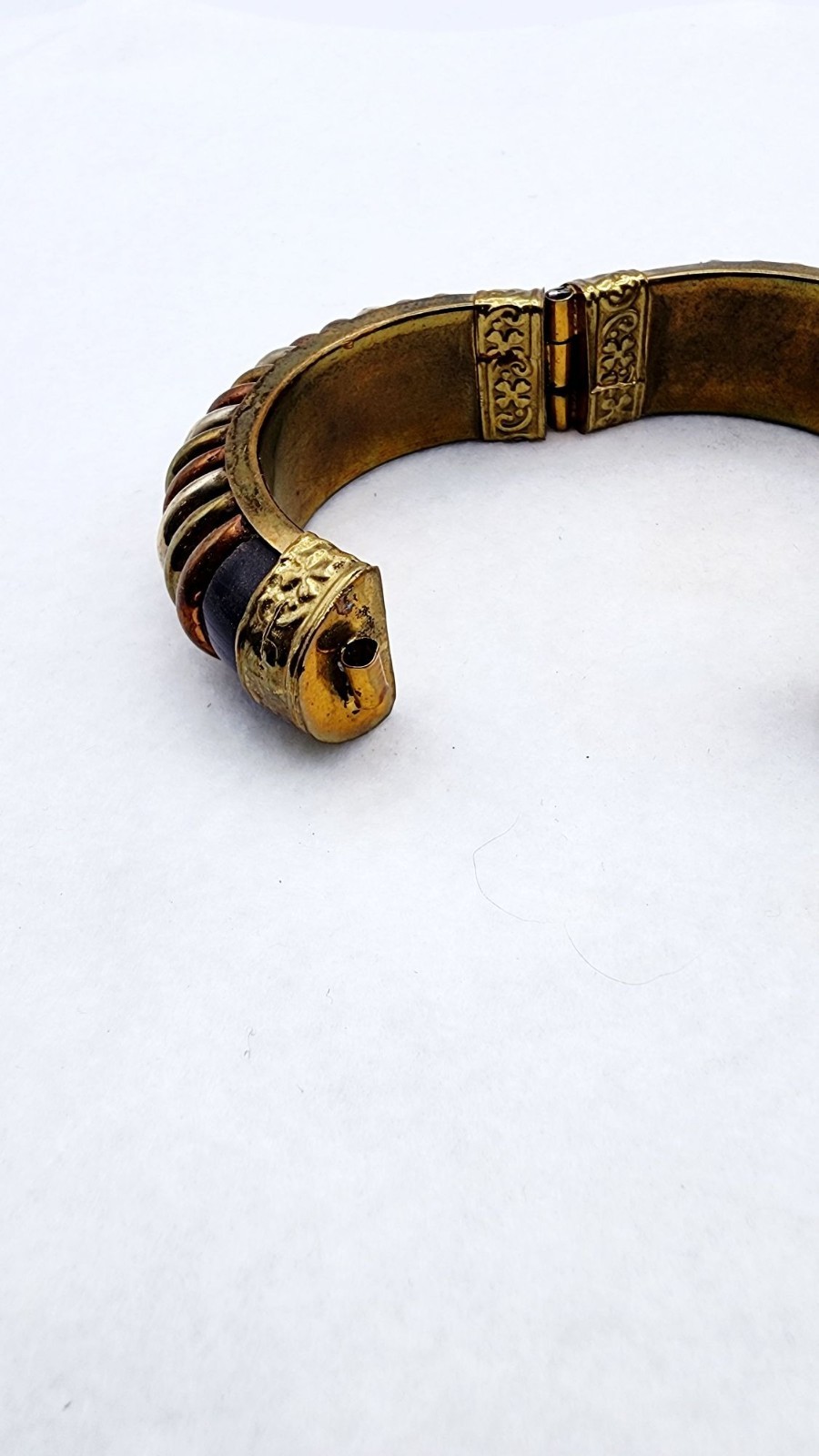 Vintage hindged Copper Cuff brass bracelet 7″