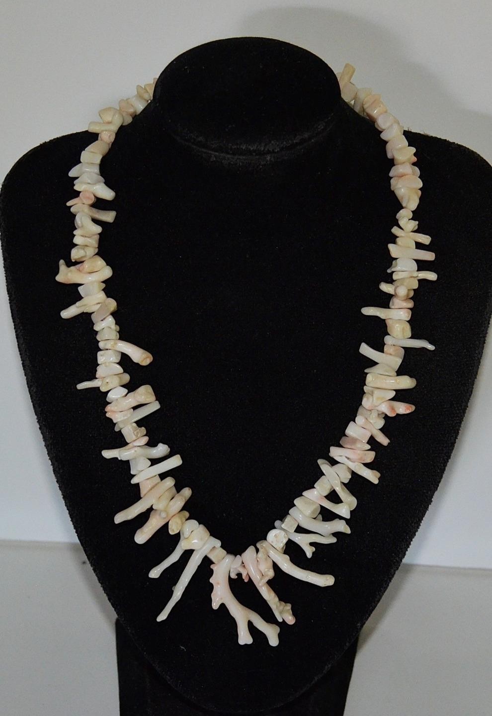 Vintage Angel Skin White Blush Pink Natural Branch Coral 20” Beaded Necklace