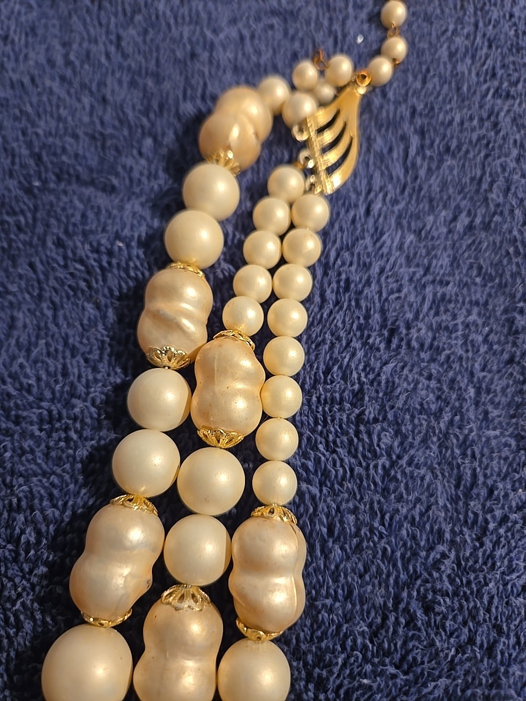 Vintage necklace popcorn Mixwd white beads 3 strands 13-15 inches