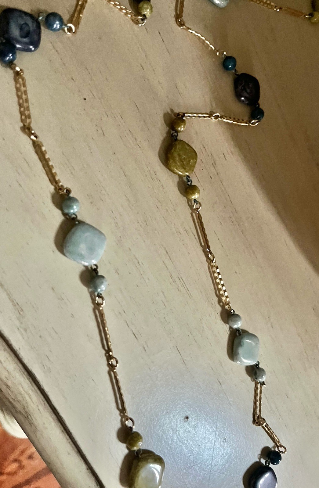 Vintage Polished Stone Green Blue Aqua Gold Tone Paperclip Bar Link 48”Necklace