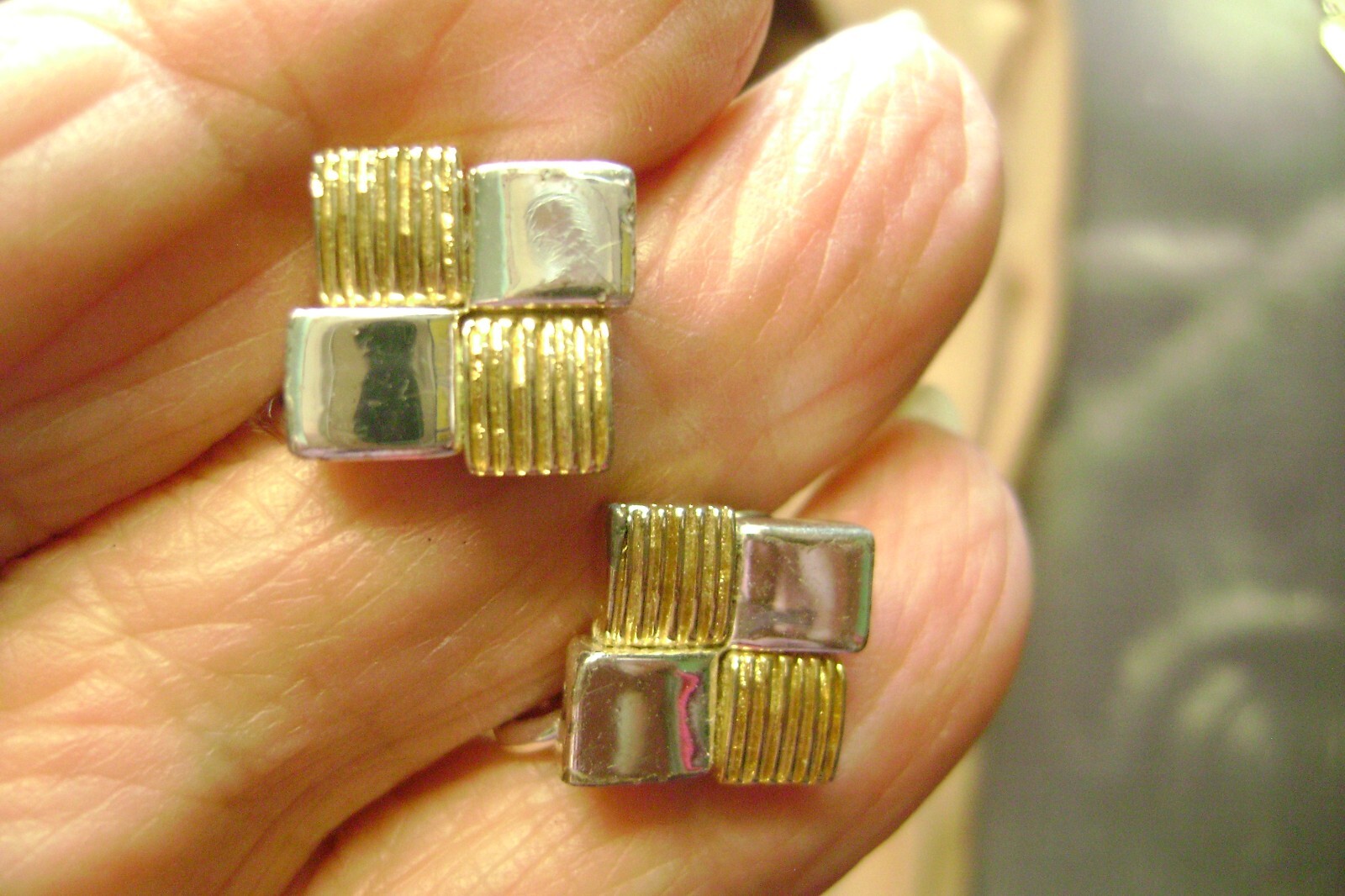 VINTAGE TEXTURED SQUARE GOLD AND SILVER TONE ADJUSTABLE CLIP ON EARRINGS